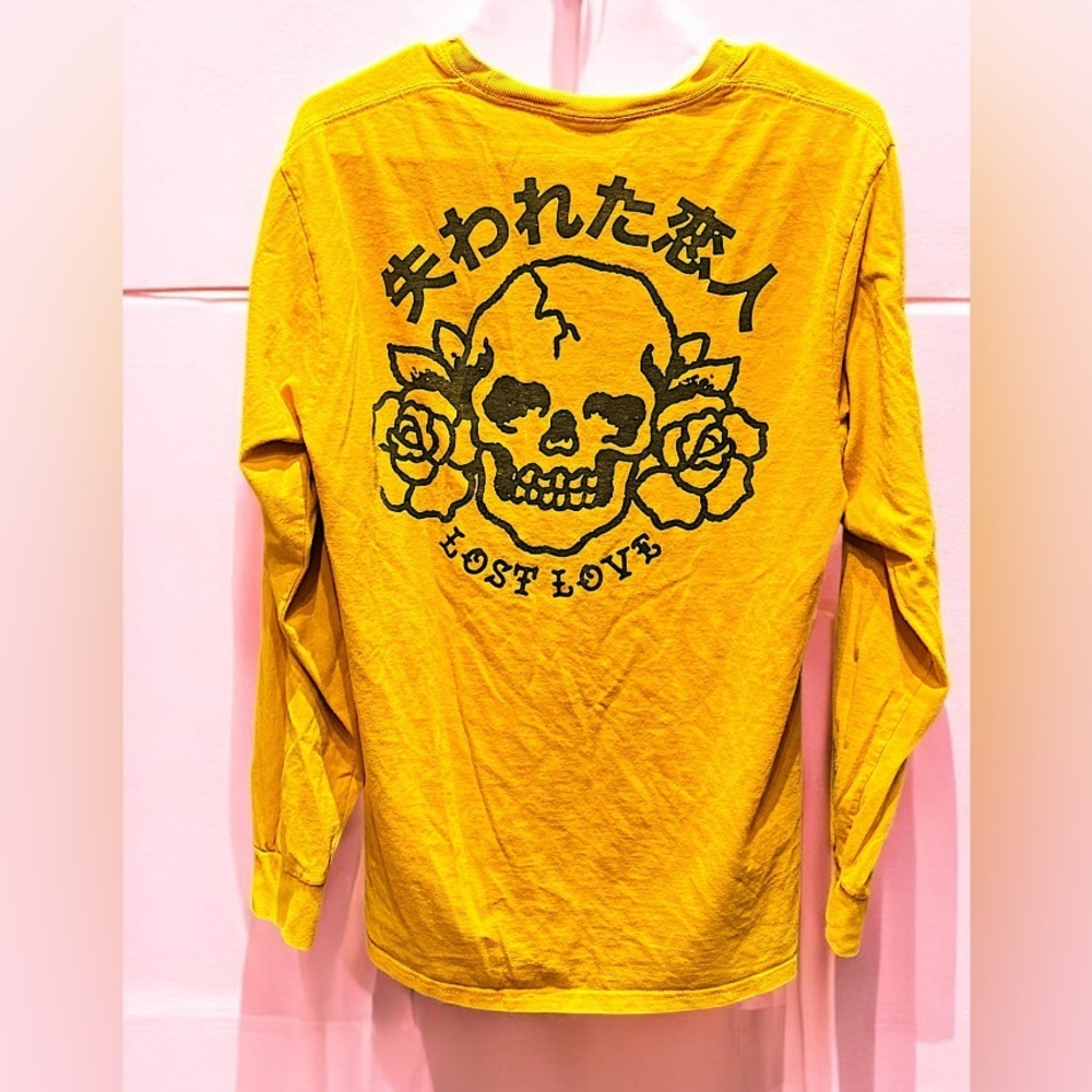 Creative empire lost love skull Yellow Long Sleeve Tee MEDIUM unisex